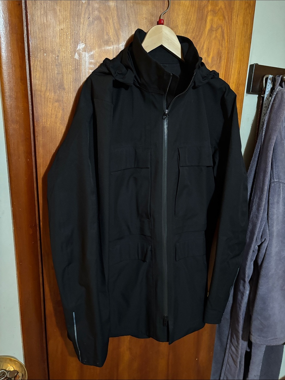 Lululemon Windproof Waterproof field jacket black